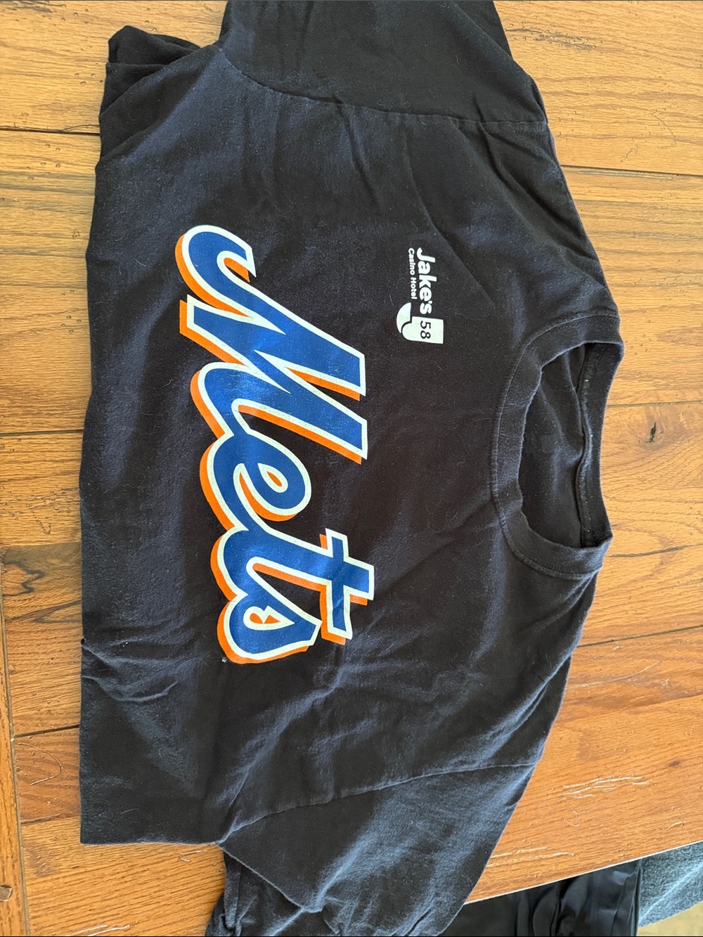 Mets Graphic Tee in Black with Blue & Orange Script